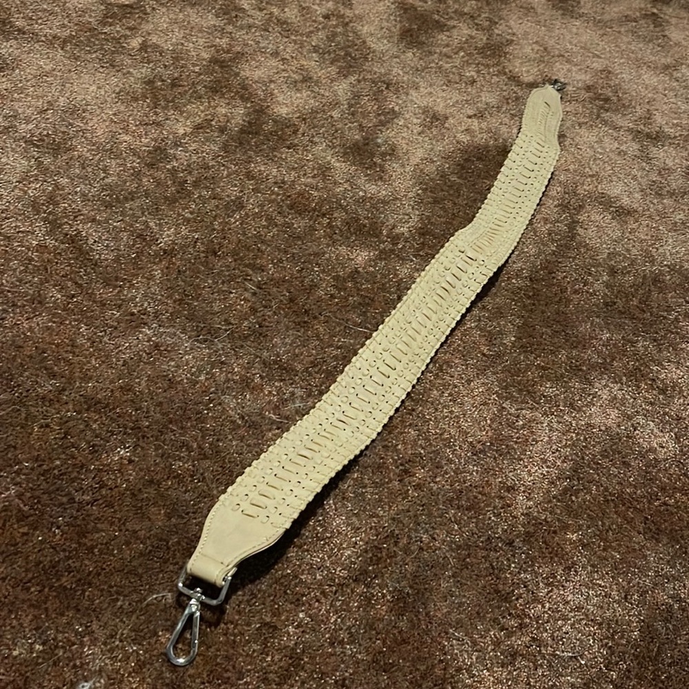 Guitar style purse strap